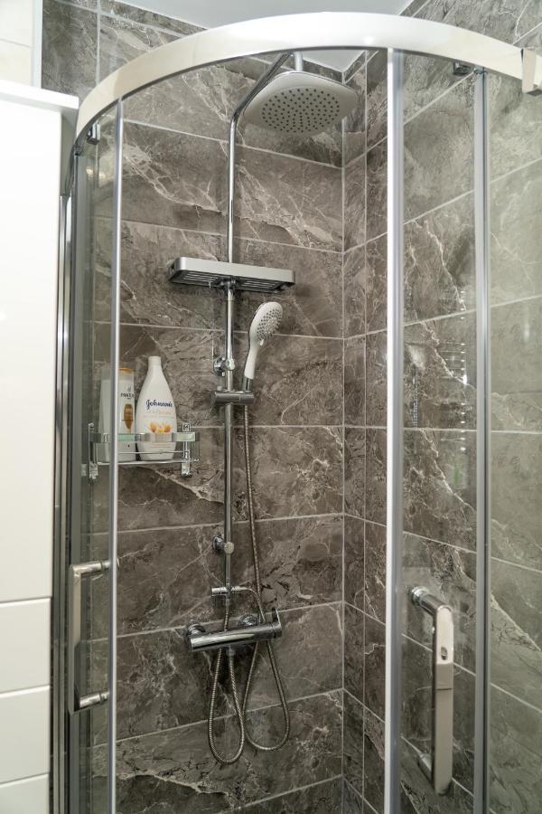 Modern Chiou Apartment Athen